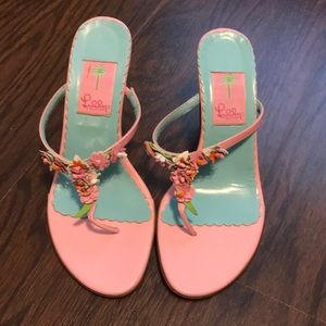 Women’s heeled sandals